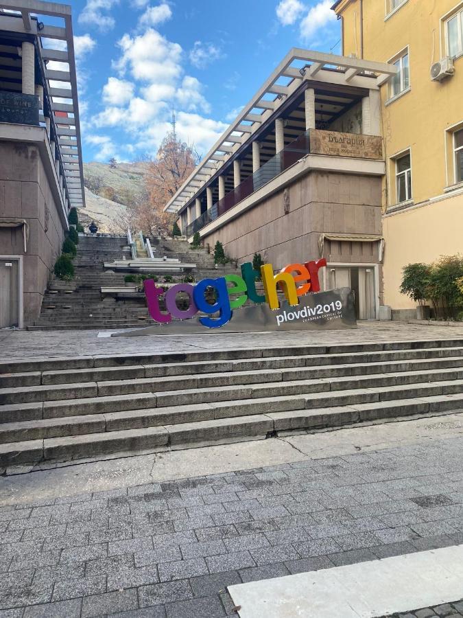 Anthora Hostel Plovdiv Buitenkant foto
